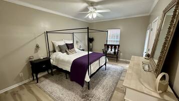 2 bedrooms, iron/ironing board, bed sheets