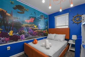 8 habitaciones, tabla de planchar con plancha, wifi y ropa de cama 