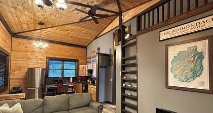 2br ADK Style Condo #9 - Walk to Main St and Mirror Lake