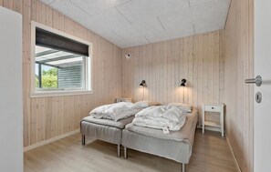 4 soverom, reiseseng for barn og wi-fi (inkludert)