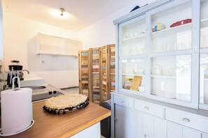 Căn hộ, 2 phòng ngủ, hút thuốc, sân hiên | Nội thất