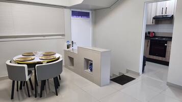Apartment, 2 Bedrooms, Smoking | Dining