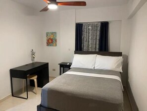 2 bedrooms, free WiFi - Health, work and fun in one place! (Santo Domingo)