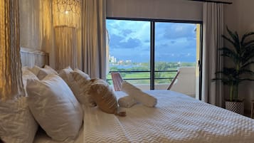 3 chambres, coffres-forts dans les chambres, fer et planche Ă  repasser