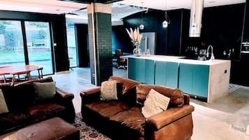 TV, stereo