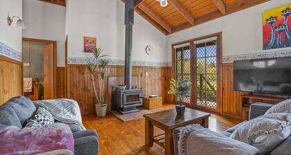 StayAU Lakeview Cottage 2BR Cozy Nature