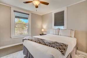 2 間臥室、書桌、免費無線上網