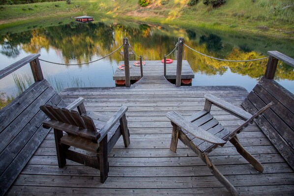 Property grounds - The Toll House & Bunkhouse at Whispertree; Elegantly Renovated Historic Home! (Boonville)