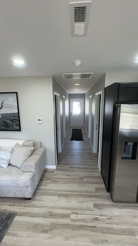 Townside White House