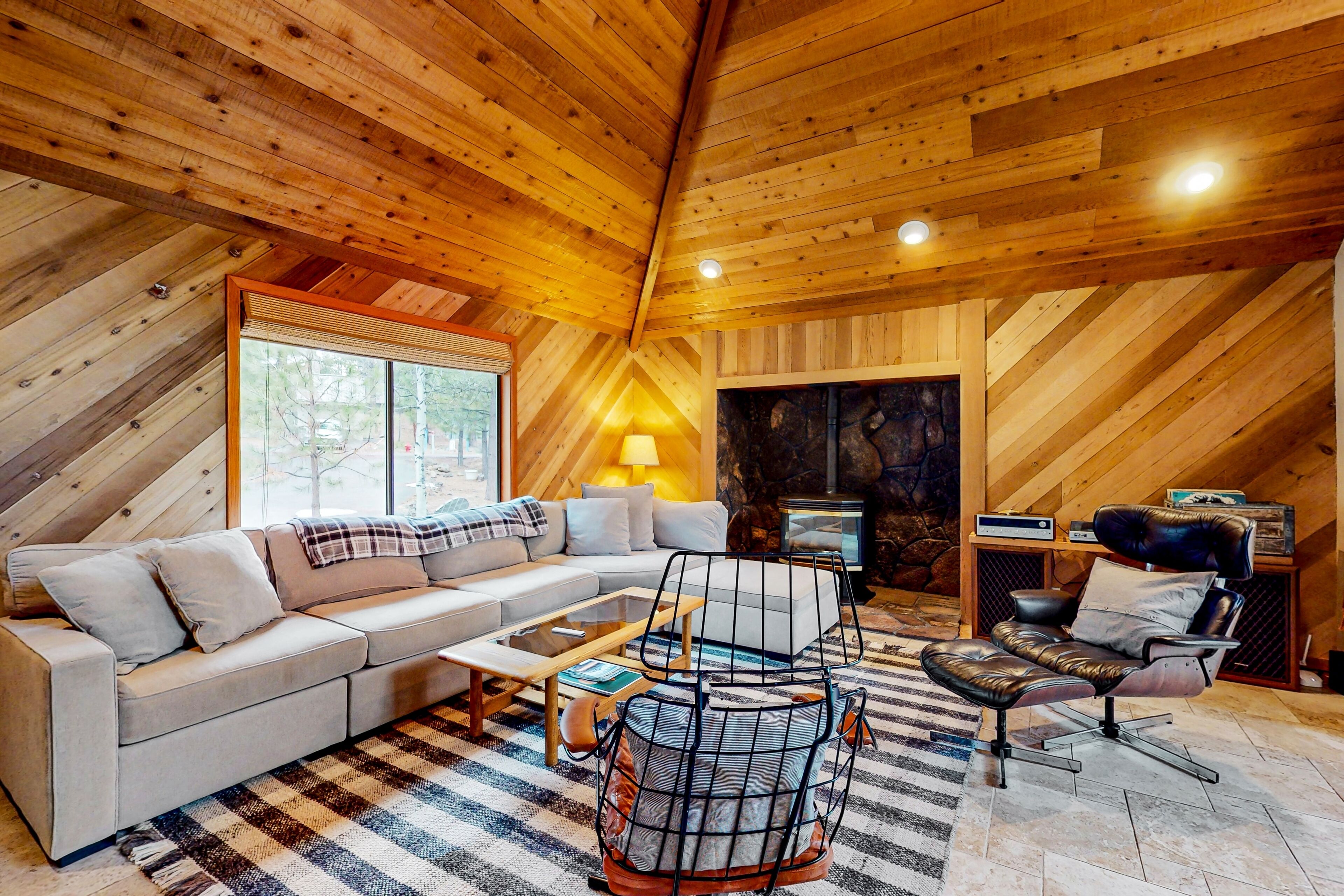 Cozy adventure pad with quick access to SHARC & enclosed dog-friendly deck