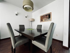 Dining - Condesa Residence Amsterdam 304 Just a few Minutes Away From Parque México (Ciudad de México)