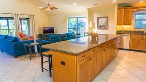 Interior - 3BR Villa with rooftop sundeck, gulf views and private beach - pet friendly - Signal Inn 16 (Sanibel)