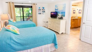 4 bedrooms, free WiFi, bed sheets - Spacious 3BR Retreat with Full Wrap-Around Lanai - Sanibel Island - Pet Friendly - SI 13 (Sanibel)