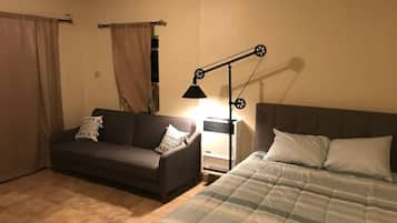 1 habitación, wifi y ropa de cama