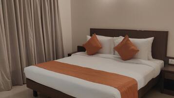 Comfort Apartment, 1 King Bed | In-room safe, free WiFi