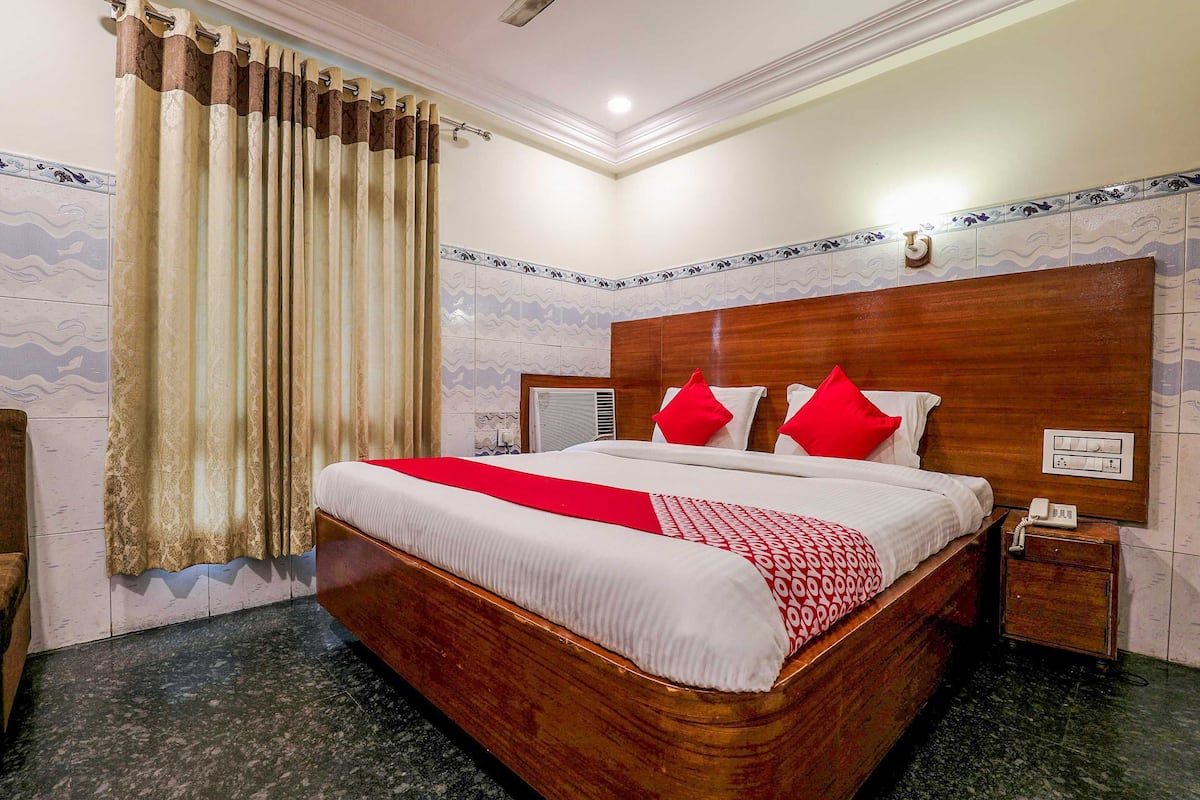 Deluxe Double Room | Desk, free WiFi