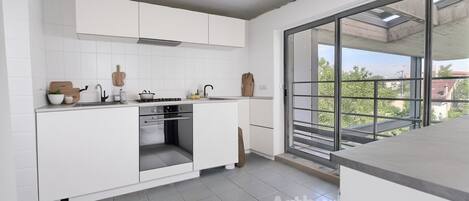 Kochgeschirr/Geschirr/Besteck