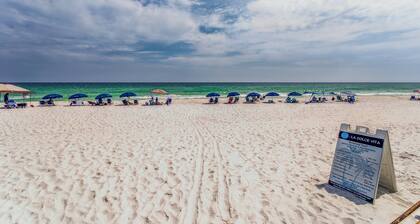 New Listing | Budget Friendly Beachfront Condo with Community Pool and Large Private Balcony | WiFi