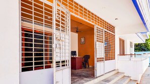 Ngoại thất