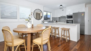 Coffee/tea maker, fridge, microwave, oven - LUXURY RIVERFRONT ESCAPE (Sunshine Coast)