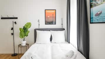 1 Schlafzimmer, Schreibtisch, Bügeleisen/Bügelbrett, WLAN