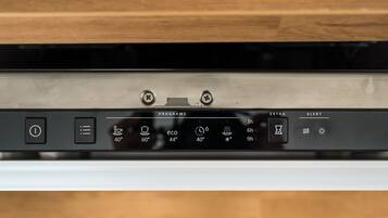 1 Schlafzimmer, Schreibtisch, Bügeleisen/Bügelbrett, WLAN