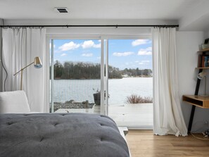 4 sovrum, skrivbord, strykjärn/strykbräda och wi-fi