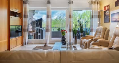 Apartment 'Seeadler' with Balcony and Wi-Fi