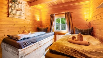 2 slaapkamers, een strijkplank/strijkijzer, gratis wifi, beddengoed