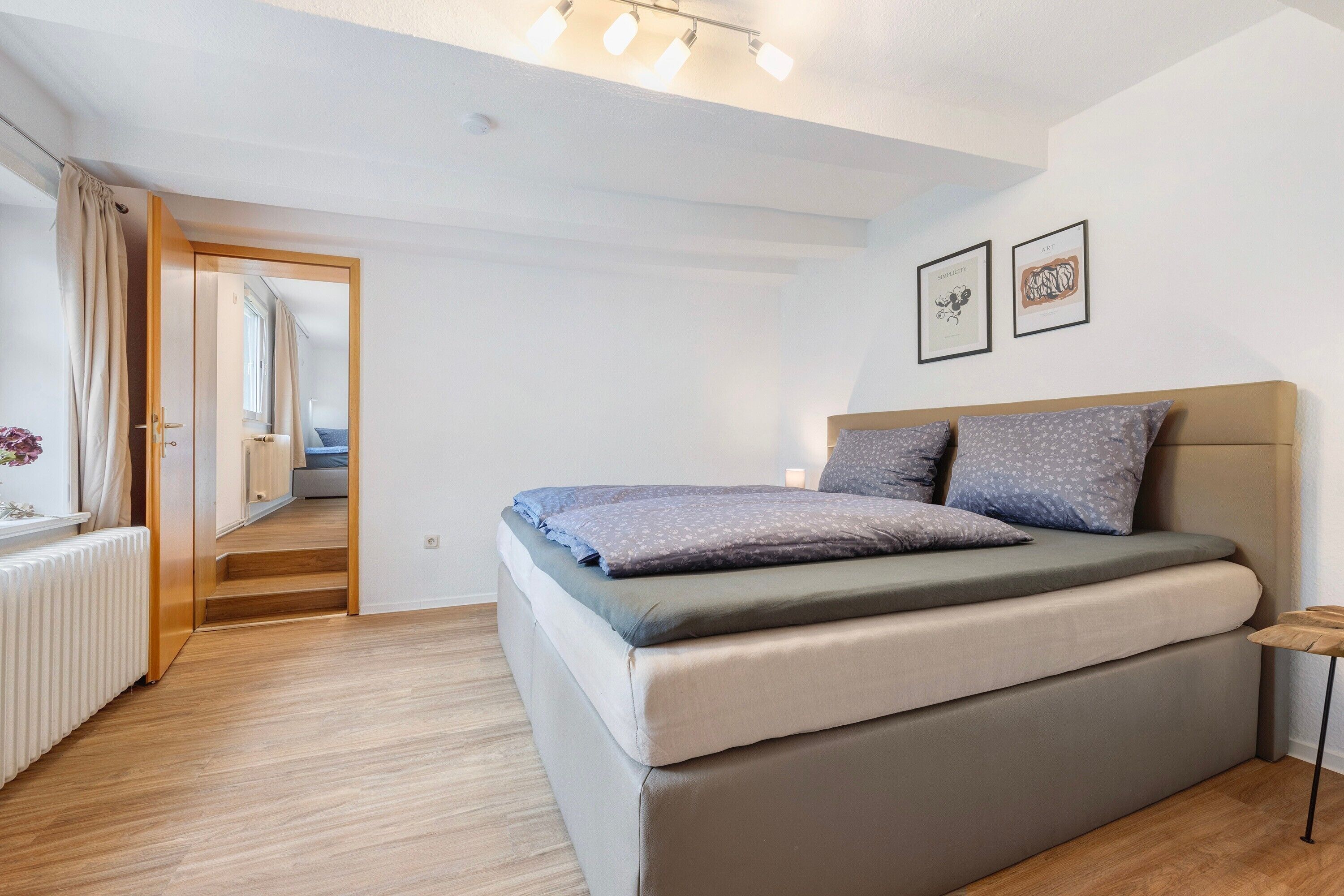 3 bedrooms, iron/ironing board, free WiFi, bed sheets