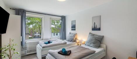 3 quartos, Wi-Fi de cortesia, roupa de cama