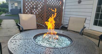 Daydreamer off the creek, 5 Miles to Hersheypark,