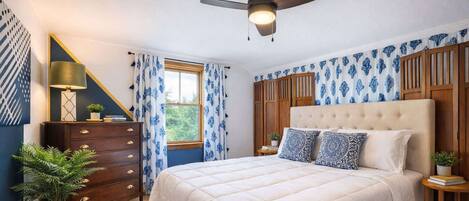 3 Schlafzimmer, Schreibtisch, Bügeleisen/Bügelbrett, WLAN