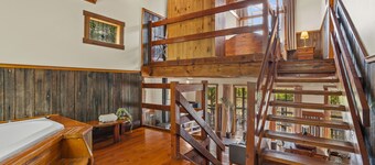 StayAU 1BR Rustic Picturesque Cottage