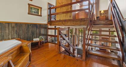 StayAU 1BR Rustic Picturesque Cottage