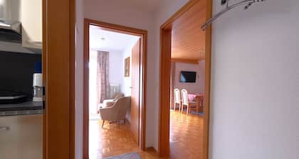 Im Nationalpark Schwarzwald ,gästehaus Central Ferienwohnung 65qm mit Balkon