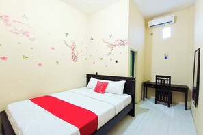 Quarto casal standard | Wi-Fi de cortesia, roupa de cama