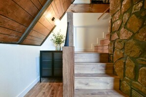 Interior - Sauna, cold plunge, Pet friendly (Branson)