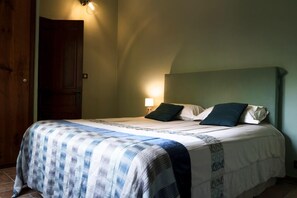 3 bedrooms, iron/ironing board, travel cot, free WiFi - Maison Avec Piscine au Cœur de la Nature. Vue sur les Aiguilles de Bavella (Sari solenzara)