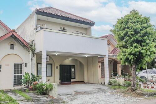 Hotel O Budi Residence 1