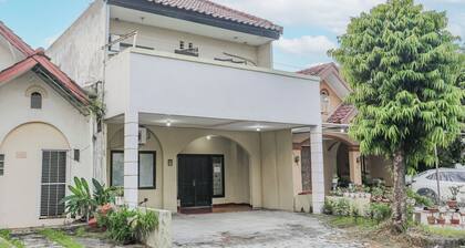 Hotel O Budi Residence 1