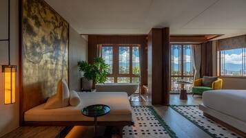 Signature Suite, City View | Premium bedding, free minibar, in-room safe, individually decorated