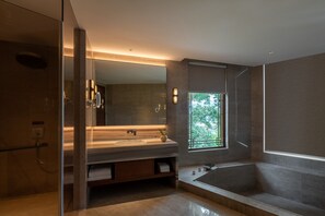 Exclusive Villa | Bathroom | Hair dryer, bathrobes, slippers, towels - NMAN QIANXUE CASTLE (Lijiang)