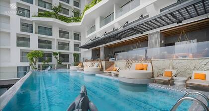 The beautiful & convenient condo & 10min from the beach