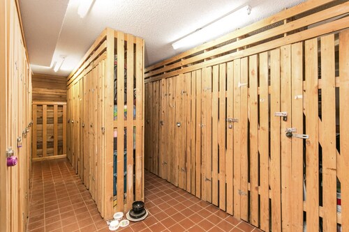 Super Cute Studio Condo walking distance to Creekside Gondola