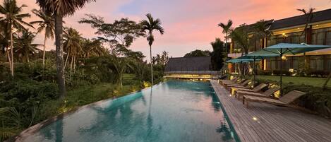 Outdoor pool, open 6:00 AM to 8:00 PM, pool umbrellas, sun loungers