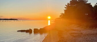 Spacious Apartment in Istrian Stone House with terrace and private parking space