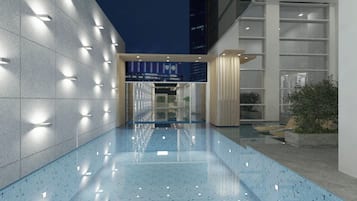 2 piscines extérieures