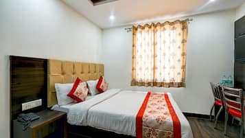 Deluxe Double Room | Soundproofing, free WiFi
