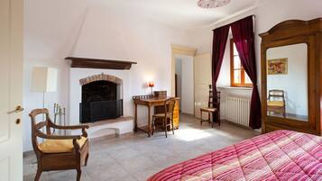 2 chambres, lit parapluie, Wi-Fi gratuit, draps fournis